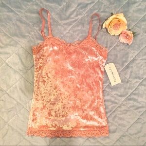 Eye Candy Velvet Tanktop